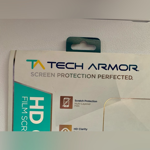 iPad Pro Screen Protector 9.7-inch (2pack) NEVER OPENED - Picture 3 of 7